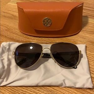 Tory Burch Sunglasses NEVER WORN